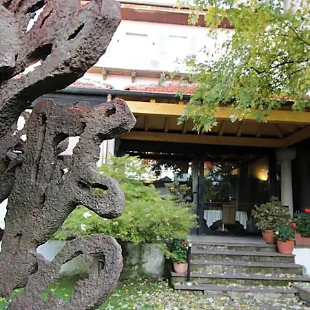 Il Giardinetto 3* Vercelli